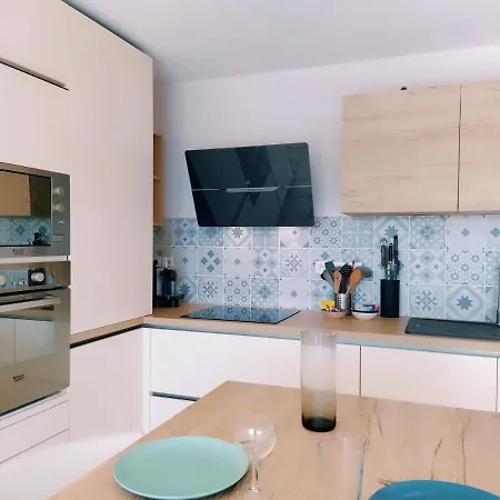 Apartment Le 5 Sud Piscine Parking Wifi *
